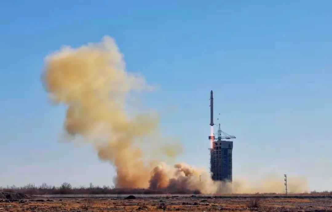 爱游戏体育-爱游戏(中国)一站式服务官方网站“多星分离超级电容电源系统”再次成功发射多颗小卫星！